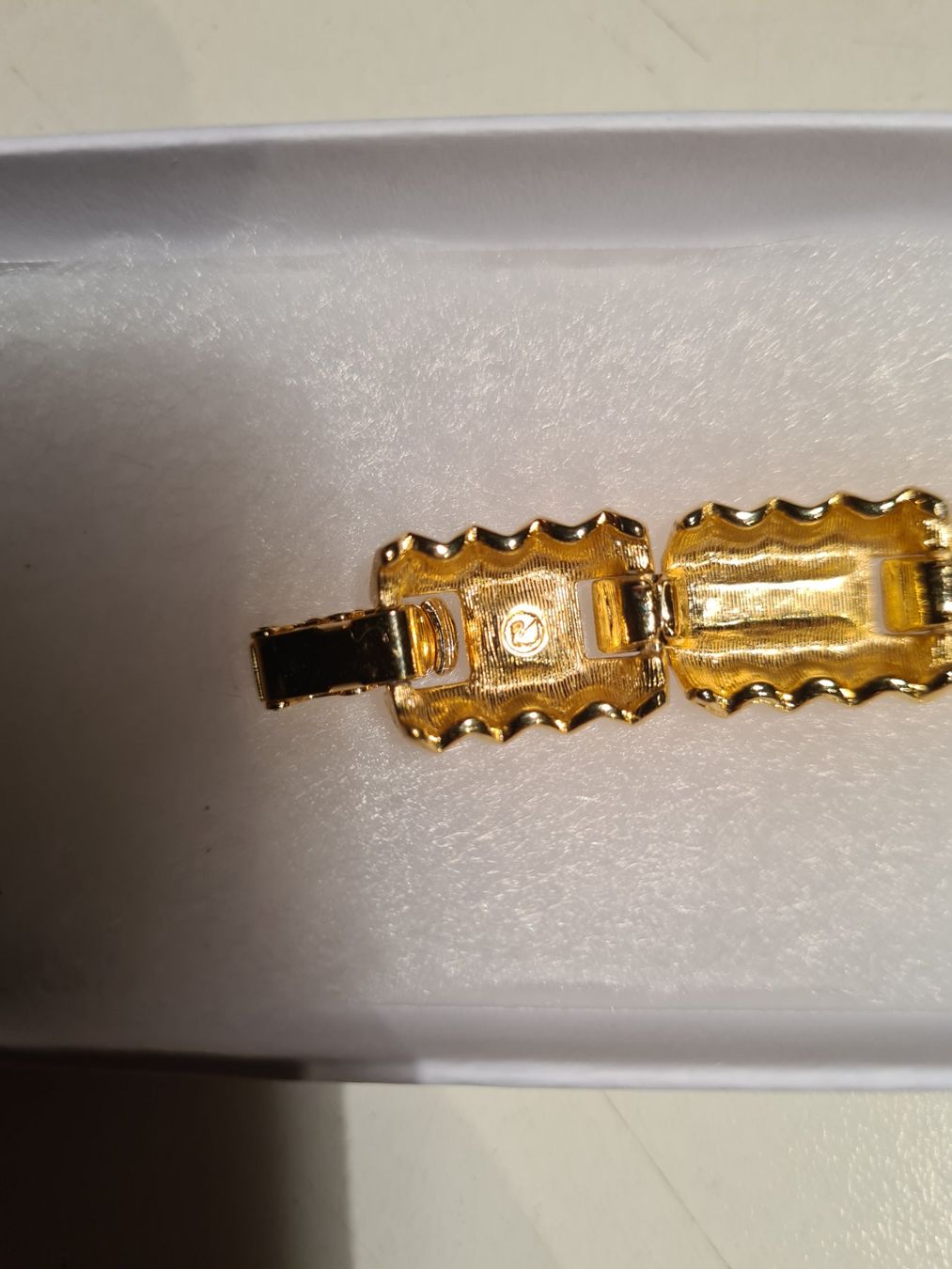 Swarovski Armbänder & -reifen: Swarovski plaquer bracelet doré strass multicolore🎁💎✨ – Gebraucht aus Monthey von 187-zeroo 5