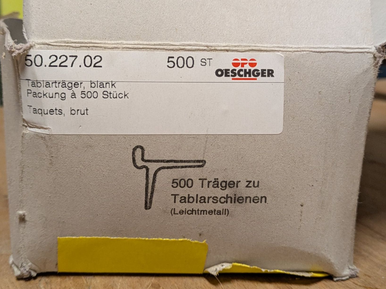 Balken: Tablarträger Oeschger – Neu (gemäss Beschreibung) aus Rubigen von