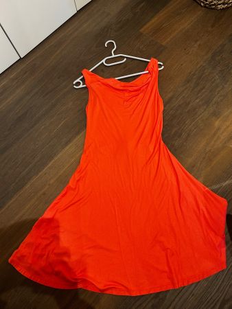 Alles 10.- Schönes Kleid Korallrot gr m Neuwertig
