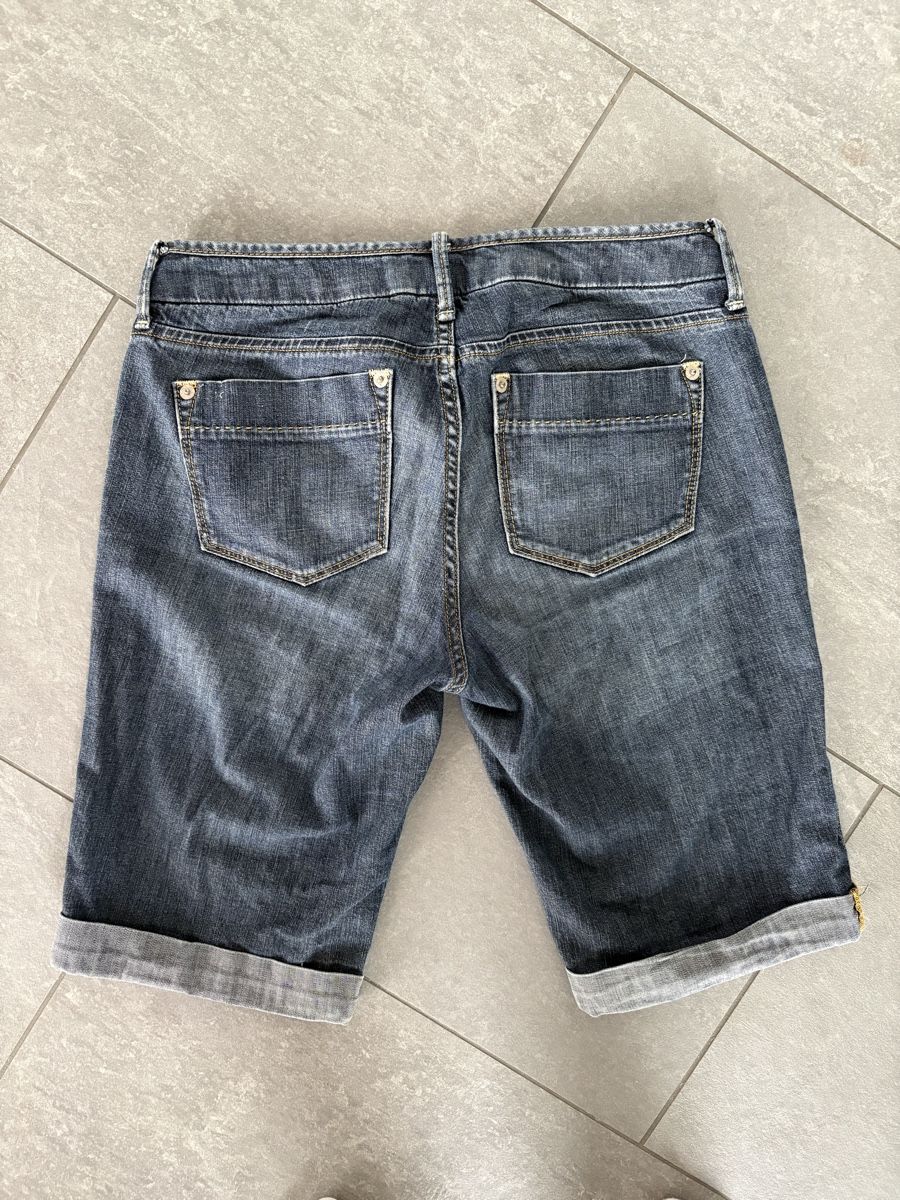 Pantaloni: Banana Republic Denim shorts – Usato da Oberdorf SO venduto da retowolf 1