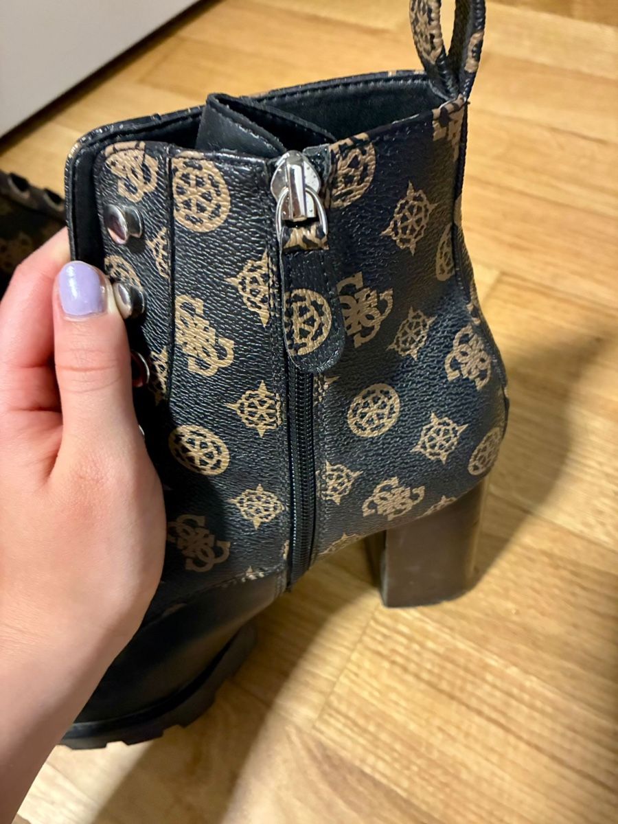 Guess Damenschuhe: Stiefeletten Guess Gr. 38 – Neu (gemäss Beschreibung) aus Lyss von Bartlii 2