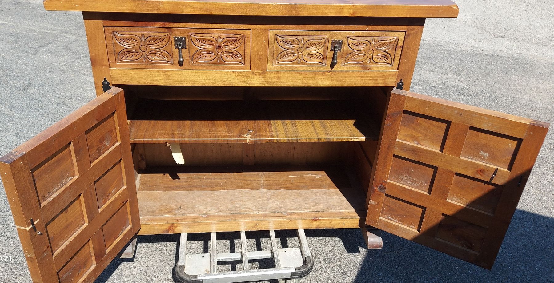 Commodes: commode Catalane en noyer 1920 – D'occasion à St-Gingolph par Daillens 3