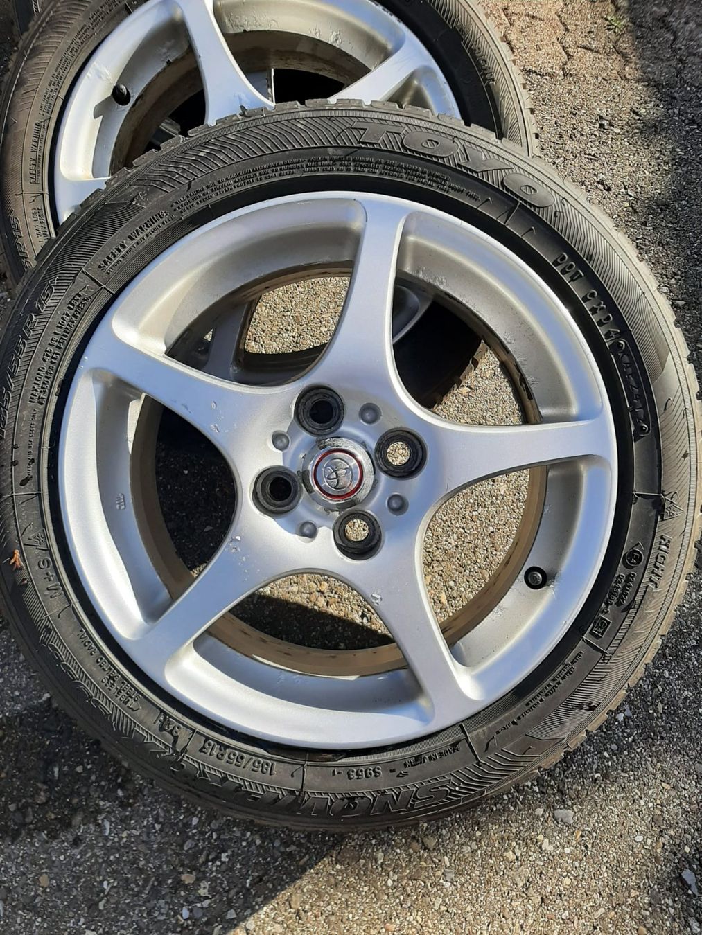 Pneus & Kompletträder: Räder 185/55R15 – Gebraucht aus Steg im Tösstal von Tedy10 1