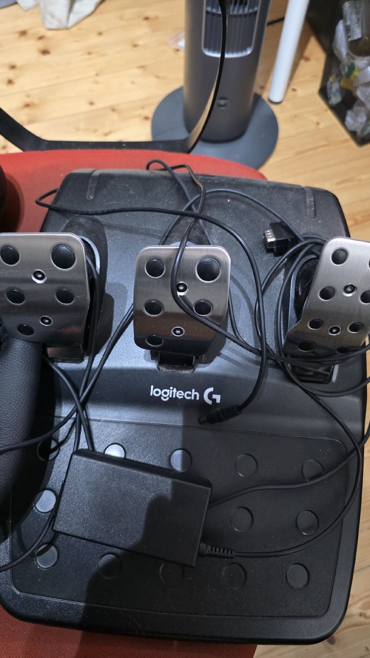 Logitech Controller: Logitech G920 Lenkrad + Schalt Gear – Neu (gemäss Beschreibung) aus Winterthur von galitube 3