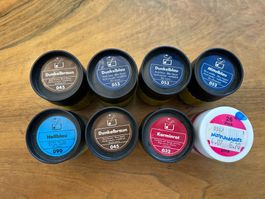 8 Textilfarben - 8 peintures pour textile  couleurs variés.