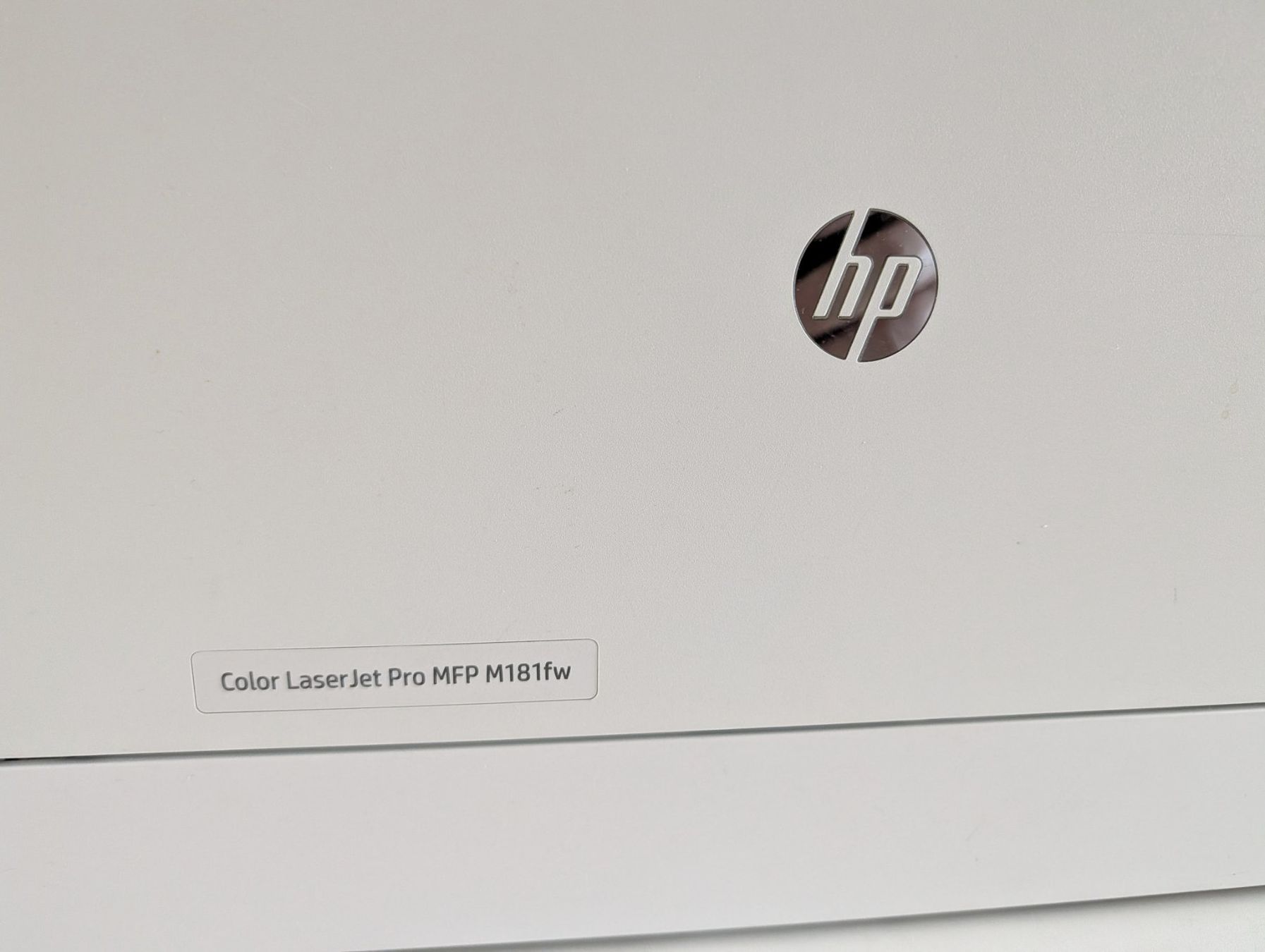 Hewlett Packard Stampanti: HP Color LaserJet Pro MFP M181fw mit Fehlermeldung – Difettoso da Neerach venduto da Laundromat 3