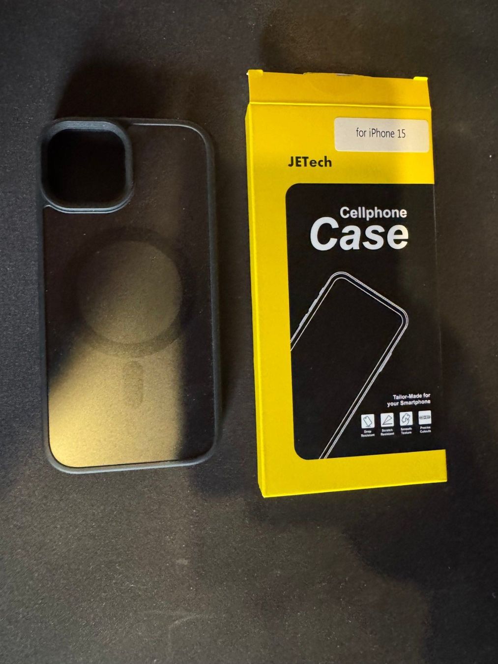 Apple Coques & Protection écran: Coque JETech noir Iphone 15 – D'occasion à vinzel par St3ndwell