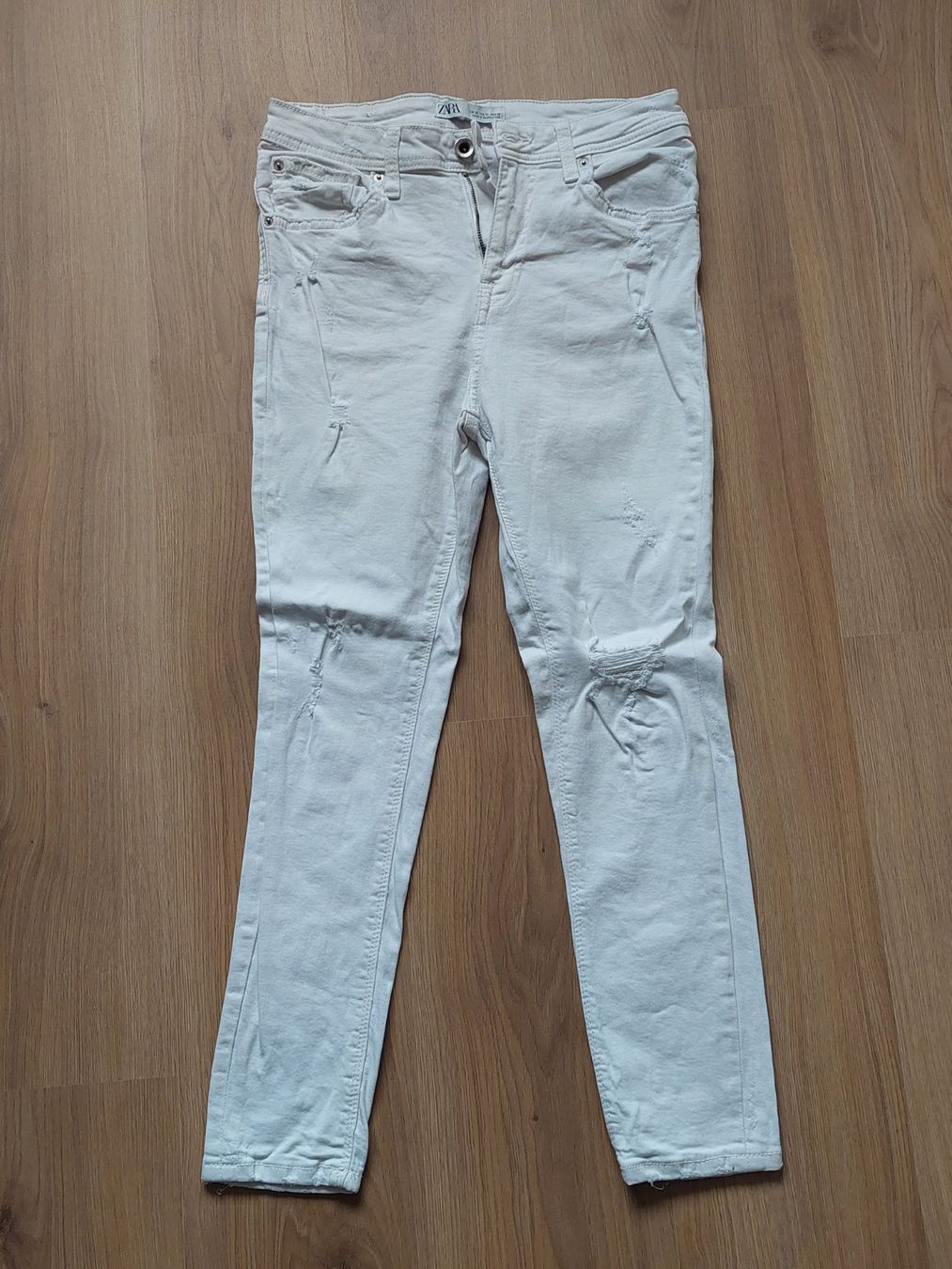 Zara Jeans: Jeans Gr. 38 – Gebraucht aus Hefenhofen von GSC99