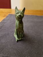 Katzenfigur aus Gusseisen