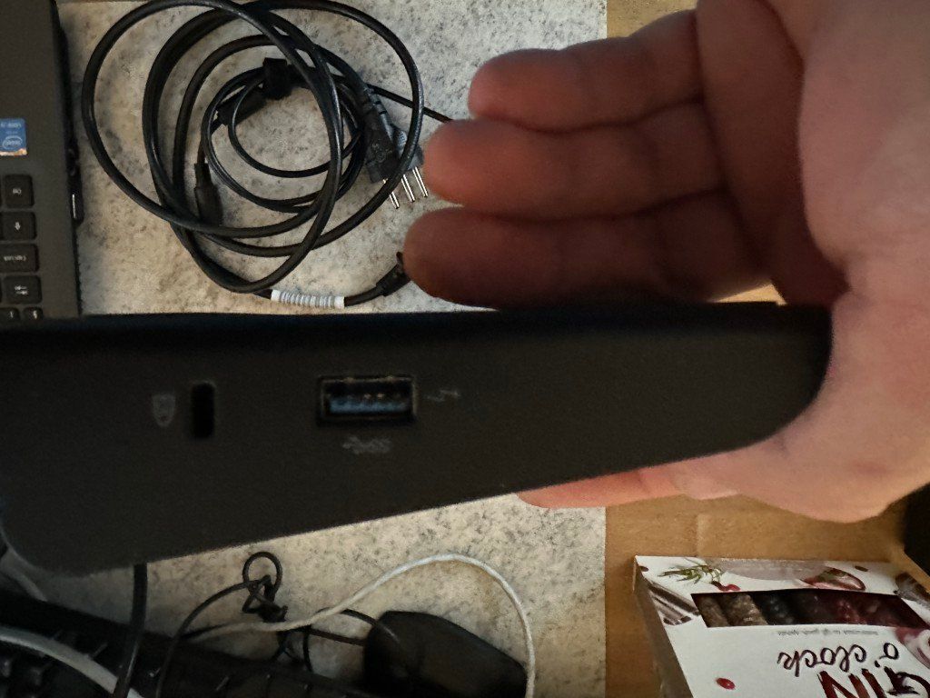 Targus Dockingstation: Targus ACP77EUZ Universal Docking Station mit Netzteil – Gebraucht aus Brunnen von 23068 4