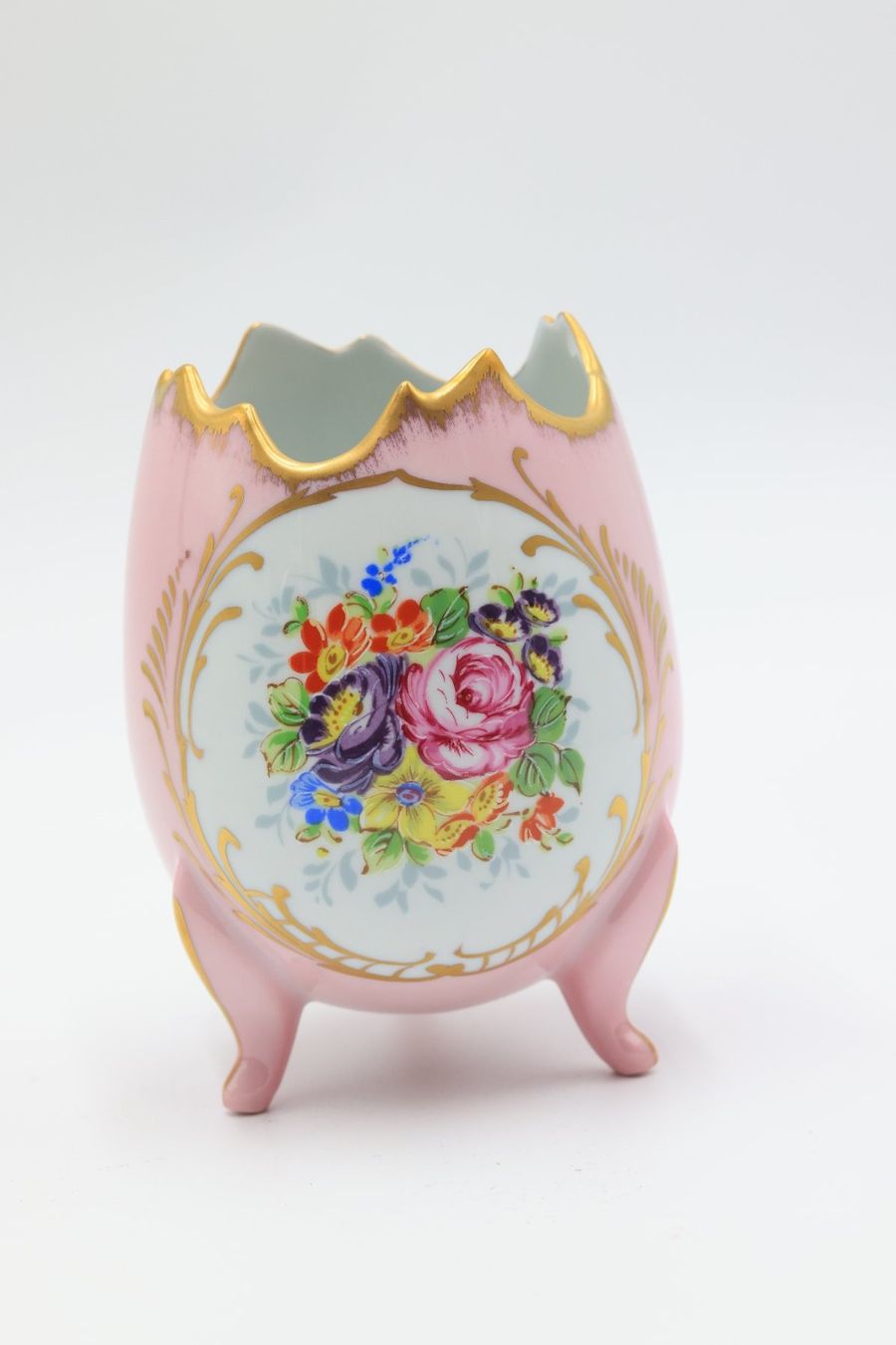 Vasi & Recipienti: Oeuf brisé en porcelaine – Nuovo (secondo la descrizione) da CHENE-BOURG venduto da Praslin