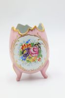 Oeuf brisé en porcelaine