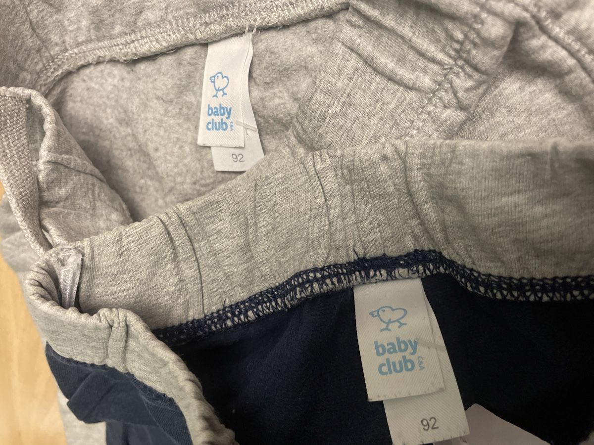 C&A Hosen: 2 C&A Sweat Jogginghosen Gr. 86/92 – Gebraucht aus Obergerlafingen von cabo4 1