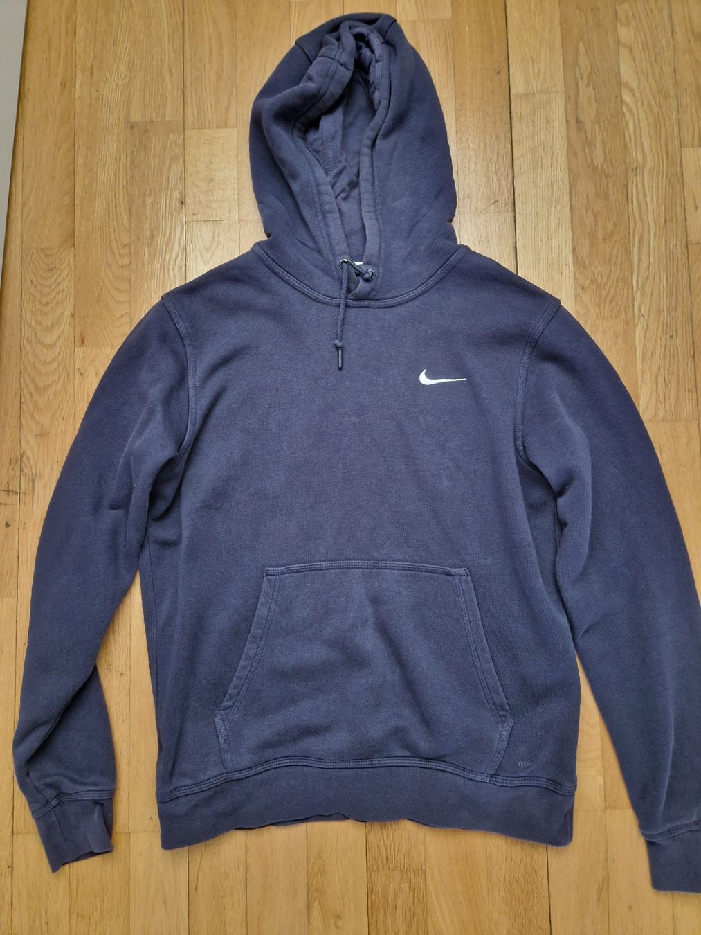 Nike Maglioni & Felpe: Nike Hoodie Gr.M – Usato da Emmenbrücke venduto da TopGato
