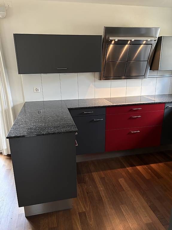 Cucine complete: Küche gebraucht, mit Granit Labrador – Usato da Hettlingen venduto da Mathelehrer 3