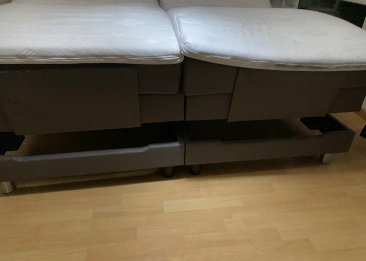 Letti: Boxspringbett Elektrisch – Usato da Lupfig venduto da Pluribus 1