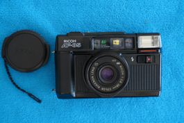 Ricoh AF-35 - Ricoh 1:2.8 38mm Color Rekenon Lens