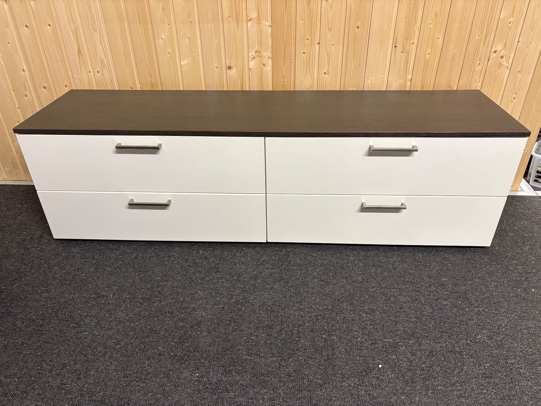 Mobili TV: Sideboard zu verkaufen – Usato da Luzern venduto da Bacony