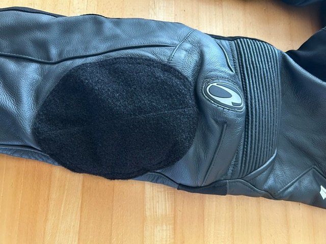 Pantaloni: Richa Leder Motorradhose D30 Gr. 52 – Usato da Jens venduto da Typpex 5