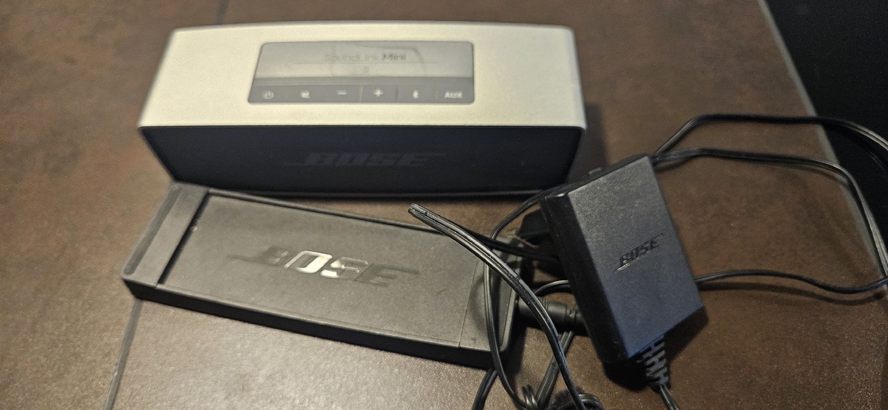 Bose Haut-parleurs: Bose SoundLink Mini Bluetooth Lautsprecher – Défectueux à Tobel par Nicci_dee 2