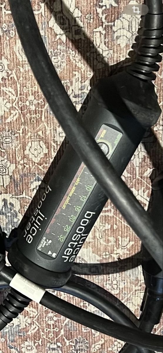 Juice Caricabatterie: Juice Booster 2 - Defekt – Difettoso da Egg b. Zürich venduto da Egger17 2