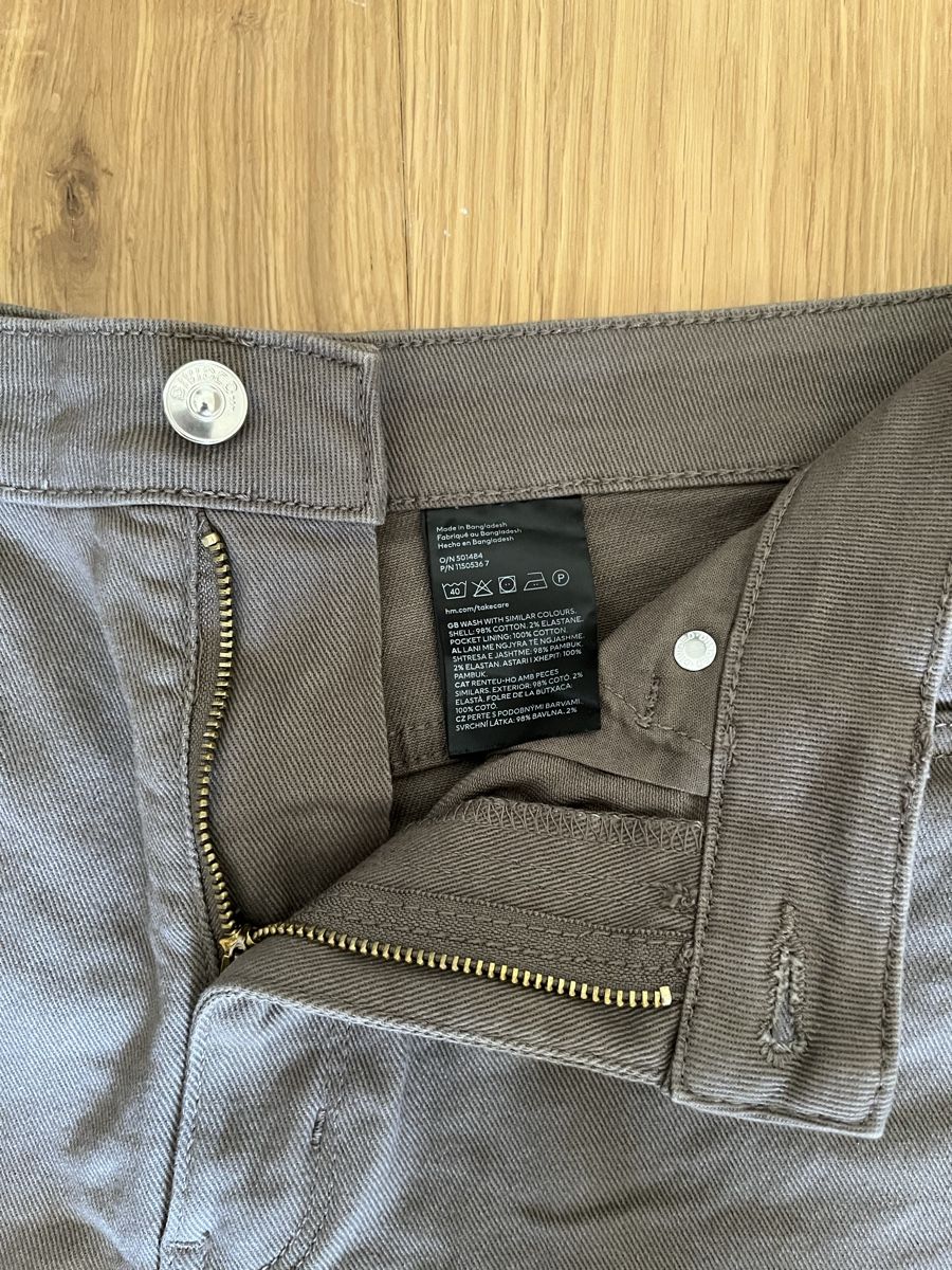 H&M Jeans: Shorts grey H&M – Nuovo (secondo la descrizione) da Dietlikon venduto da ell_p7fn 2