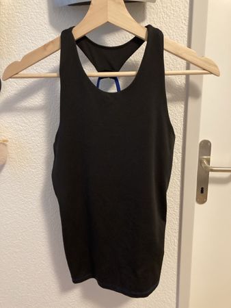Sport Top neuwertig