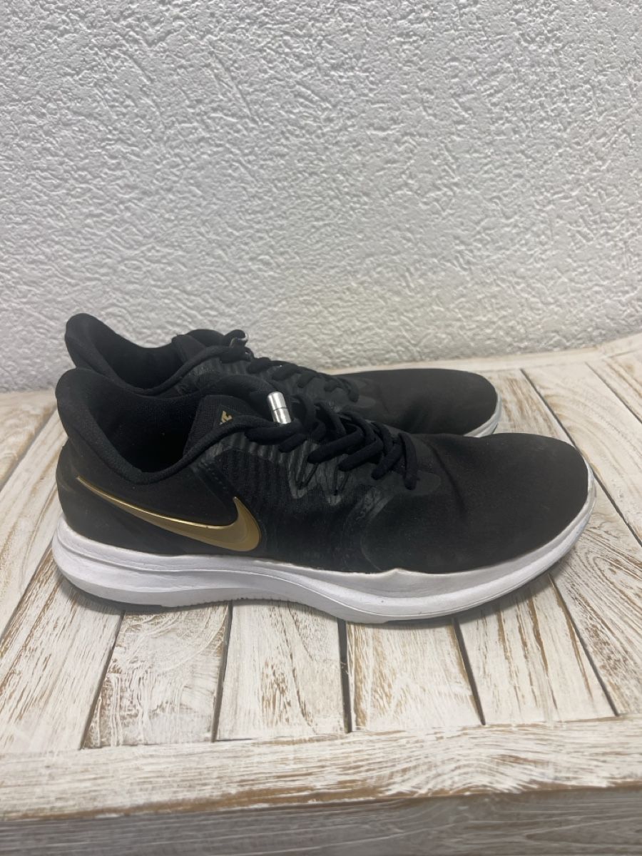 Nike Damenschuhe: Nike 37.5 – Gebraucht aus Pully von Switzerland2020