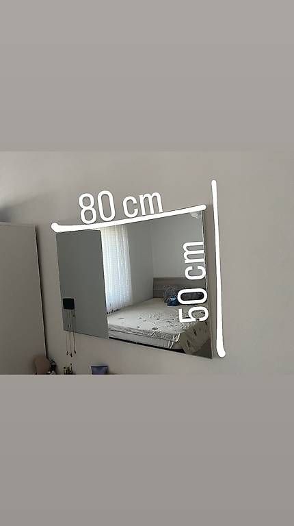 Letti: Letto matrimoniale 160x200, 2 comodini, 1 comò e 1 specchio  – Usato da Agno venduto da ayceidil 1