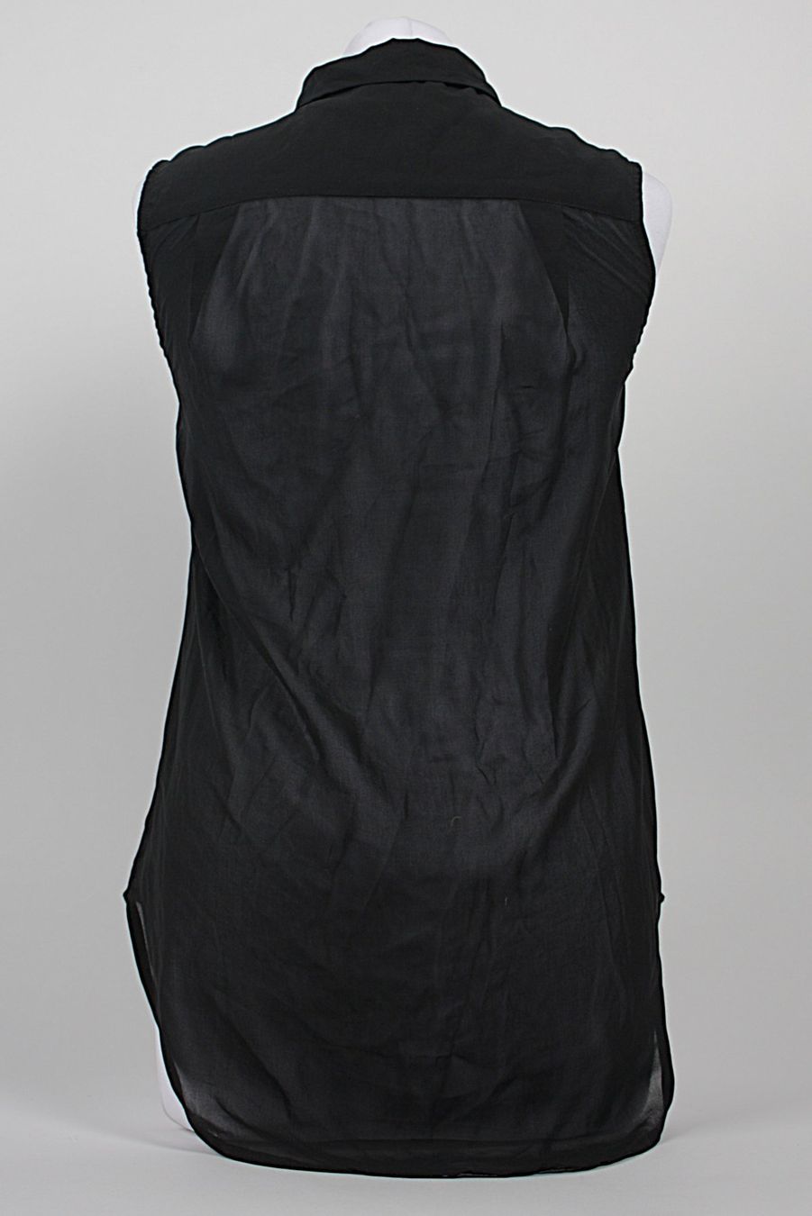 H&M Camicette: H&M armellose Bluse sheer schwarz – Usato da Zollikofen venduto da Restwert_Zollikofen 1