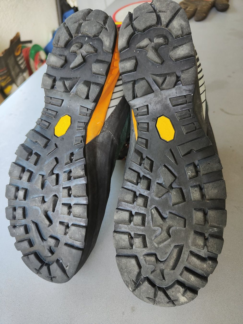 Scarpa Scarpe da uomo: Scarpa Ribelle steigeisenfester, leichter Wanderschuh – Usato da Kaufdorf venduto da Lorihagman 4