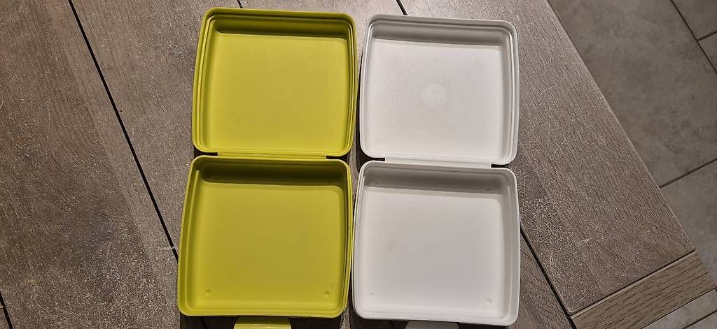 Tupperware Altro in Decorazioni & Accessori: 2 Boîtes tupperware pour goûter – Usato da Ste-Croix venduto da kar_9x7w 1