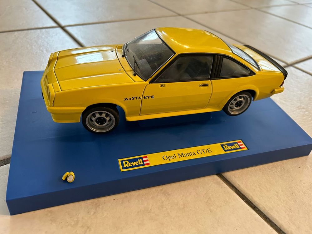 Modellautos Opel Manta 1/18 Norev A GT/E gelb/matt-schwarz 1975