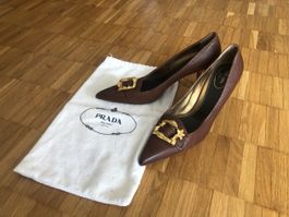 Prada Echtleder Pumps, braun, Gr. 38, mit Golddetail ✨
