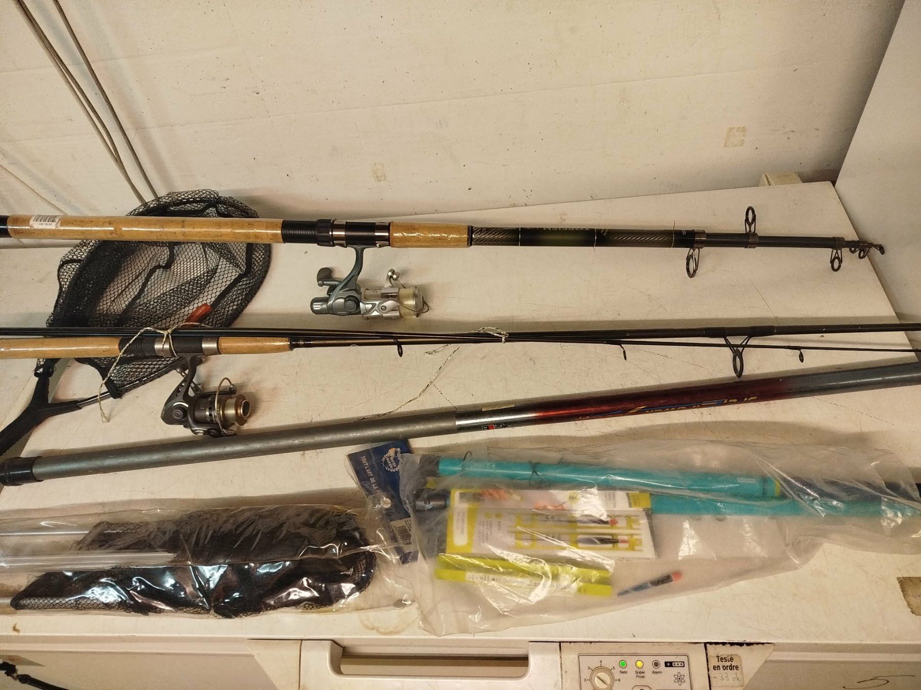 Canne da pesca: Accessoires de pêche (nr 29) – Usato da La Chaux-de-Fonds venduto da Emmaus2300CDF