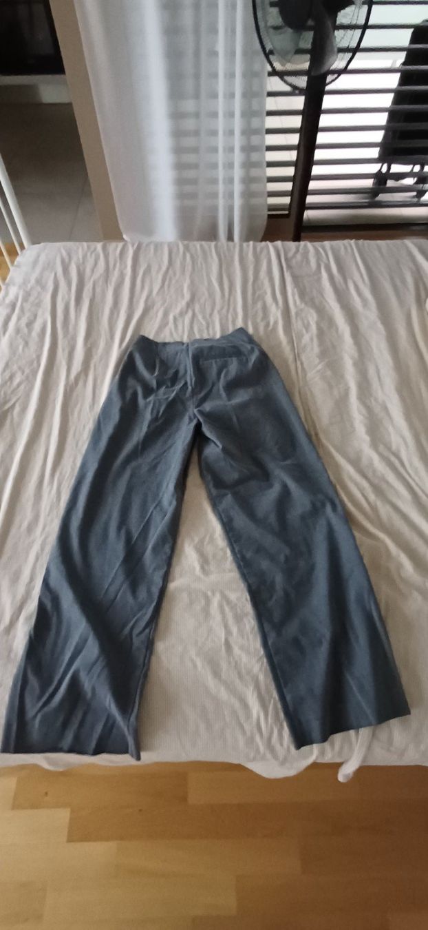 Pantaloni: 2NDDAY pantalon large anthracite gris - taille 36 – Nuovo (secondo la descrizione) da Chavannes-Renens venduto da arv_r9yg 1