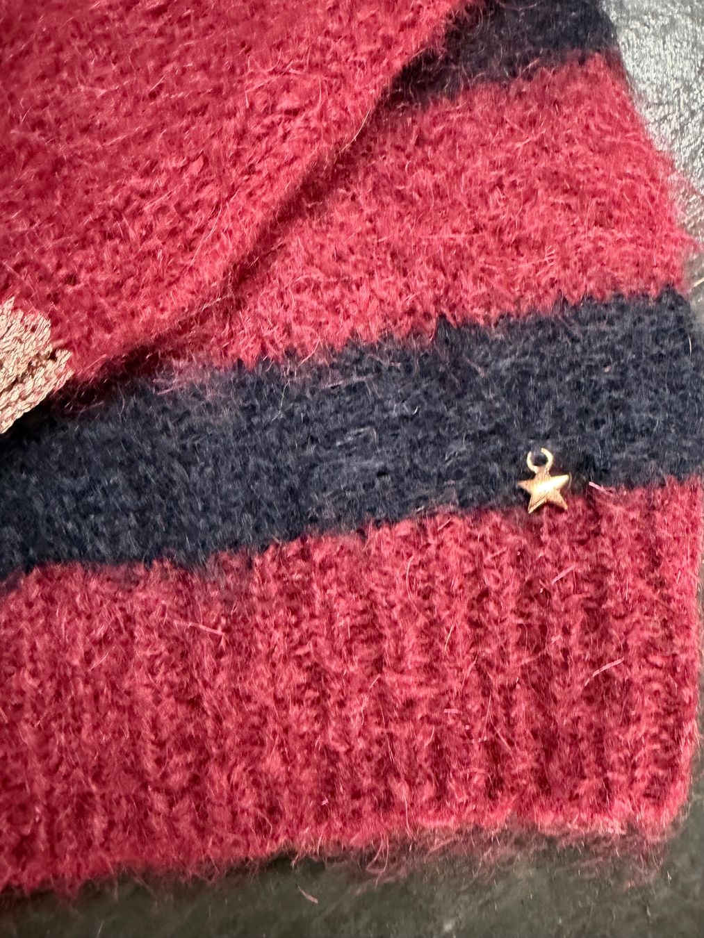 Des Petits Hauts Maglioni & Felpe: Damen Pullover Des Petits Hauts gestreift Grösse T2 gebra... – Nuovo (secondo la descrizione) da Chur venduto da simhofstr 3
