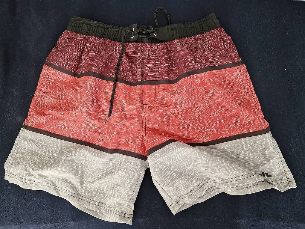 Bench Costumi da bagno: Bench Badehose Grösse M – Usato da Gossau SG venduto da lad_pwg5 2