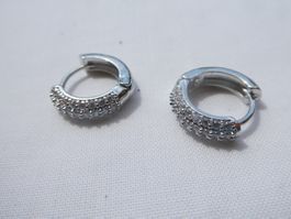 Huggies, Creolen 'silver plated' mit Zirkonien / neu