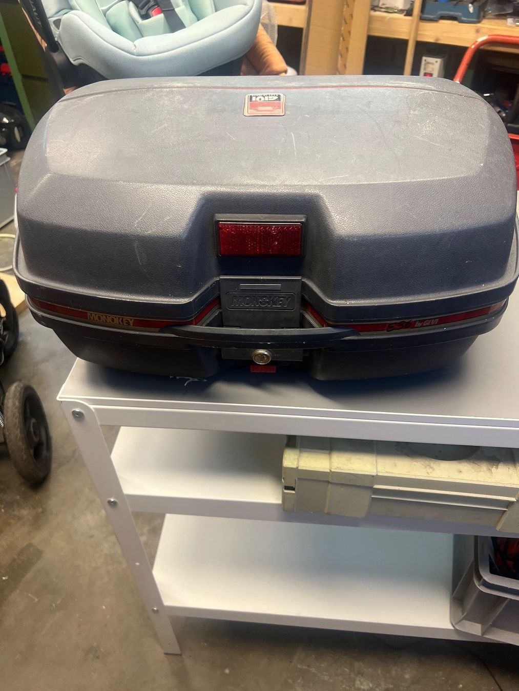 Givi Reisekoffer: Givi Seitenkoffer 36L – Gebraucht aus Arlesheim von Compi4144