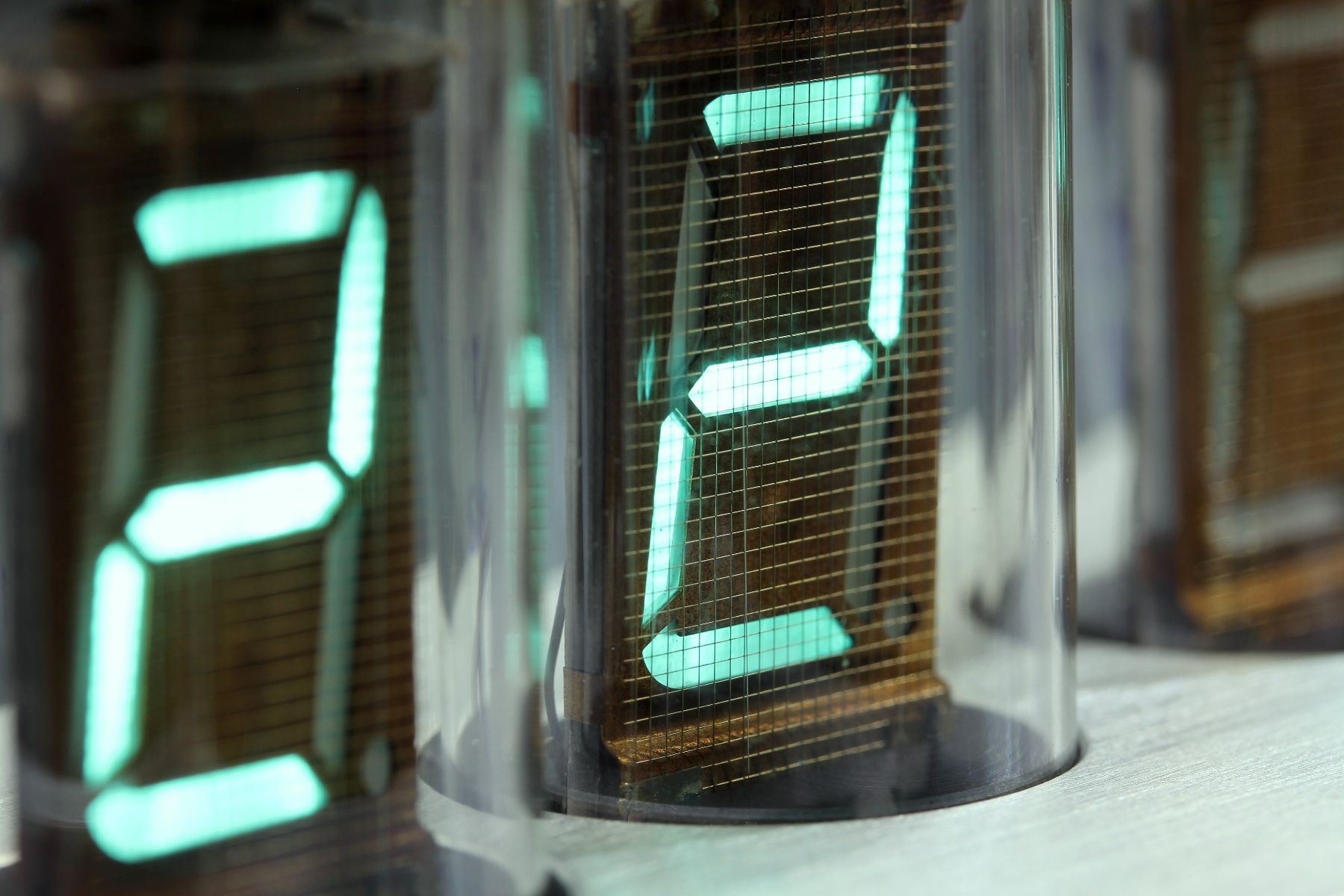 Montres: Nixieclock Nixie-Uhr VFD-Röhren Uhr – Neuf avec emballage d'origine à Esslingen par Sascha011113 5