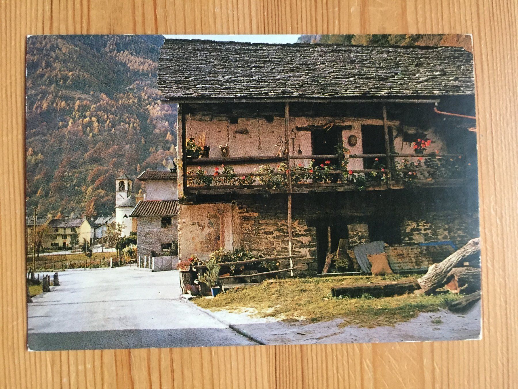 Cartoline postali: Brione - 4 AK ab 1966 – Usato da Oberuzwil venduto da Henri09 3