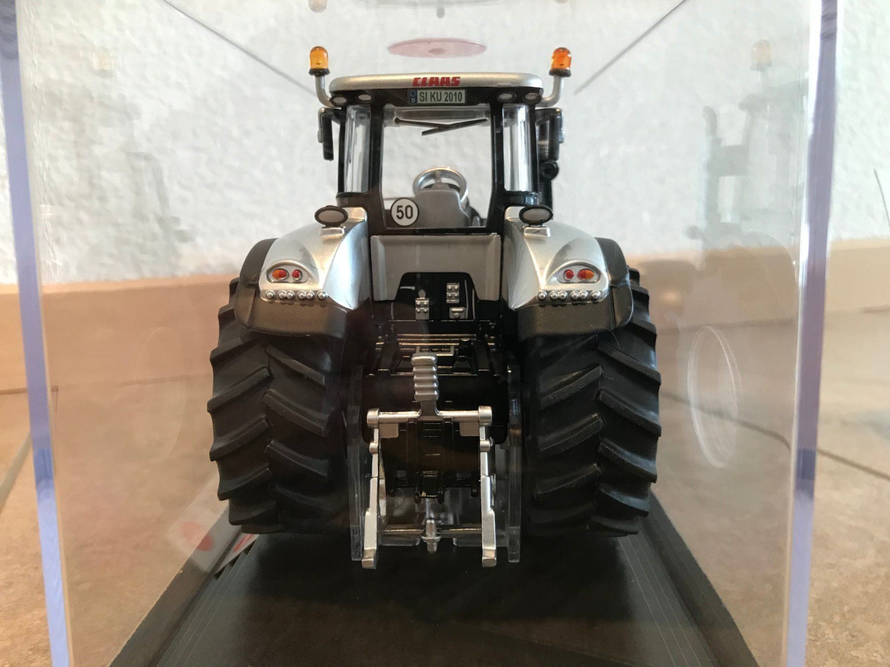 Claas Trattori: SIKU Claas Axion 850 – Nuovo e nell'imballaggio originale da Kreuzlingen venduto da Stefan1150 3