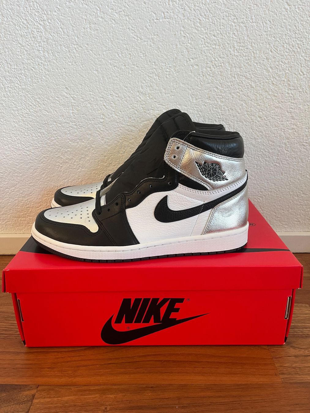 Scarpe da uomo: Nike Air Jordan 1 Silver Toe Grösse 43 – Nuovo (secondo la descrizione) da Buochs venduto da n0.w0 1
