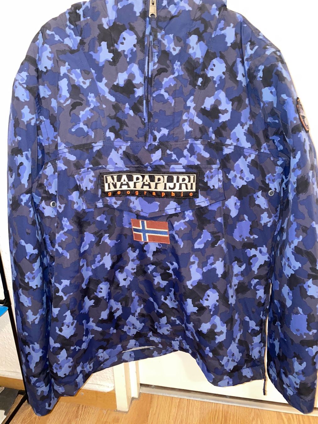 Napapijri Giacche: Napapijri Rainforest Blue Camo M – Usato da Erlach venduto da migdep985 3