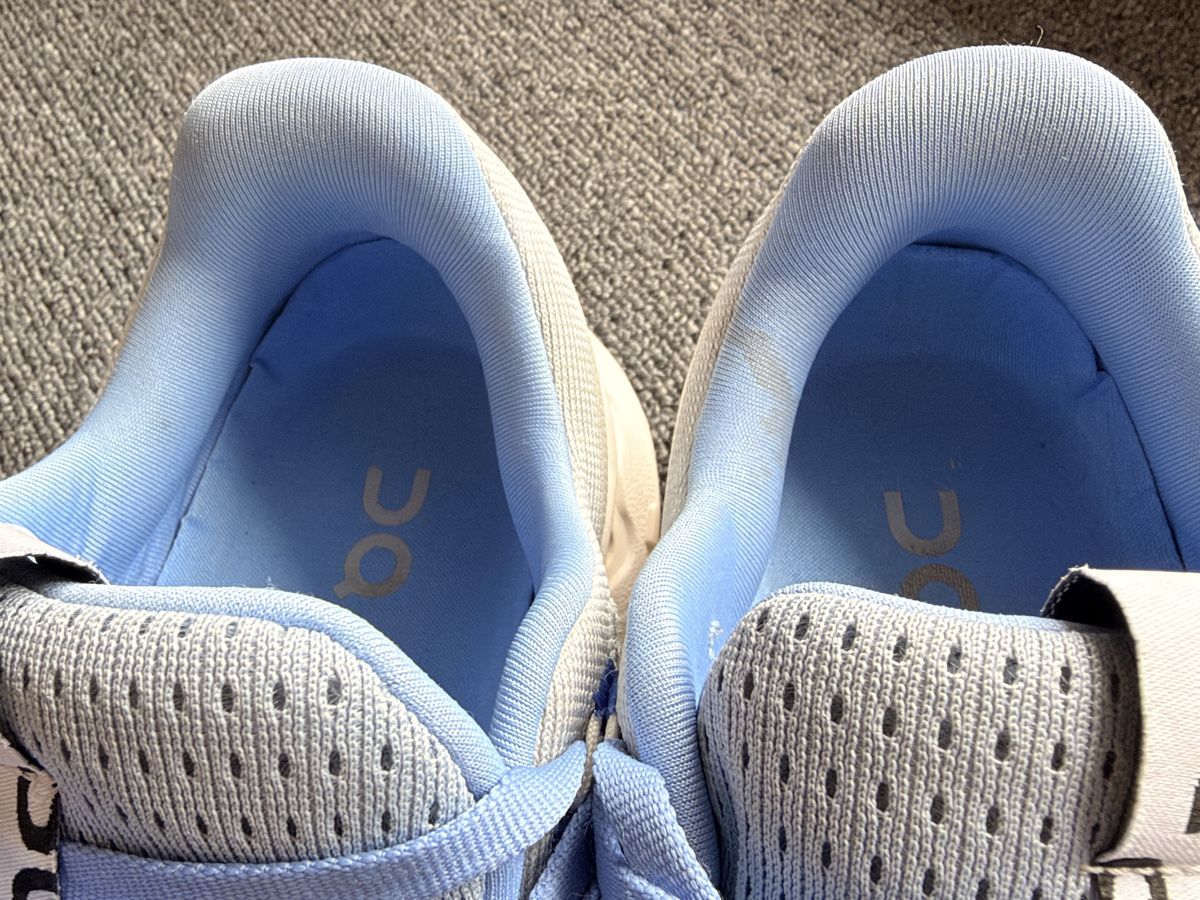 On Damenschuhe: Chaussures On Running CloudTec Phase gris bleu taille 39 – Gebraucht aus Bulle von LeMoleson 6