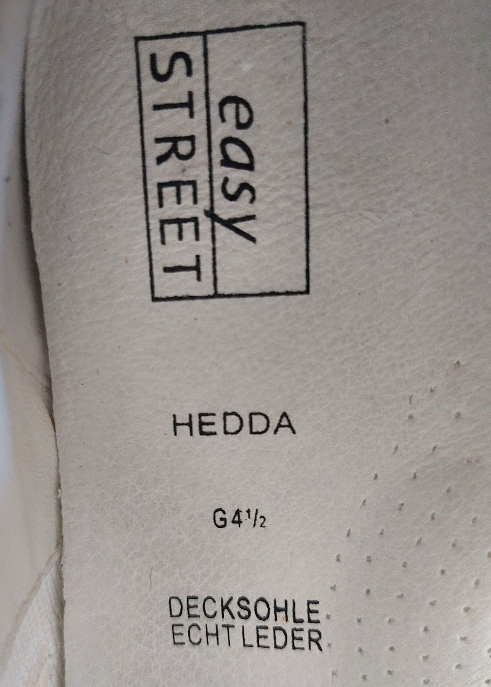 Scarpe da donna: White Sneaker von Easy Street Gr.4,5 -37 – Usato da Balsthal venduto da Trendline55 5