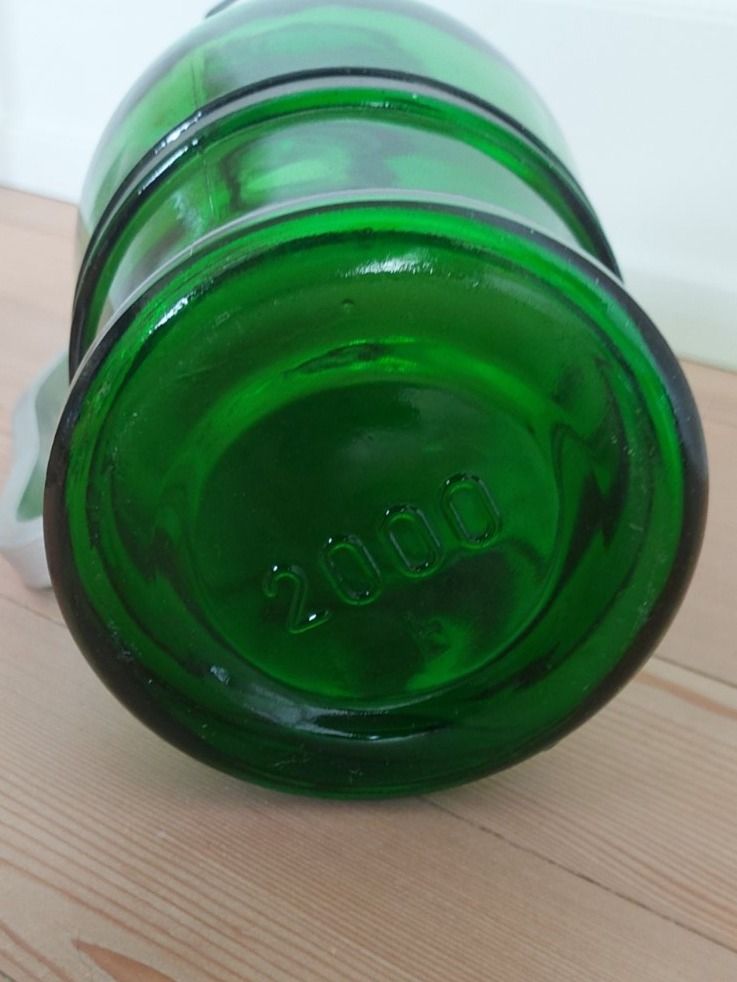 Gläser, Krüge & Flaschen: Biersiphon 2L Flasche grün Keramikverschluss – Gebraucht aus Pfäffikon ZH von eric0113 5