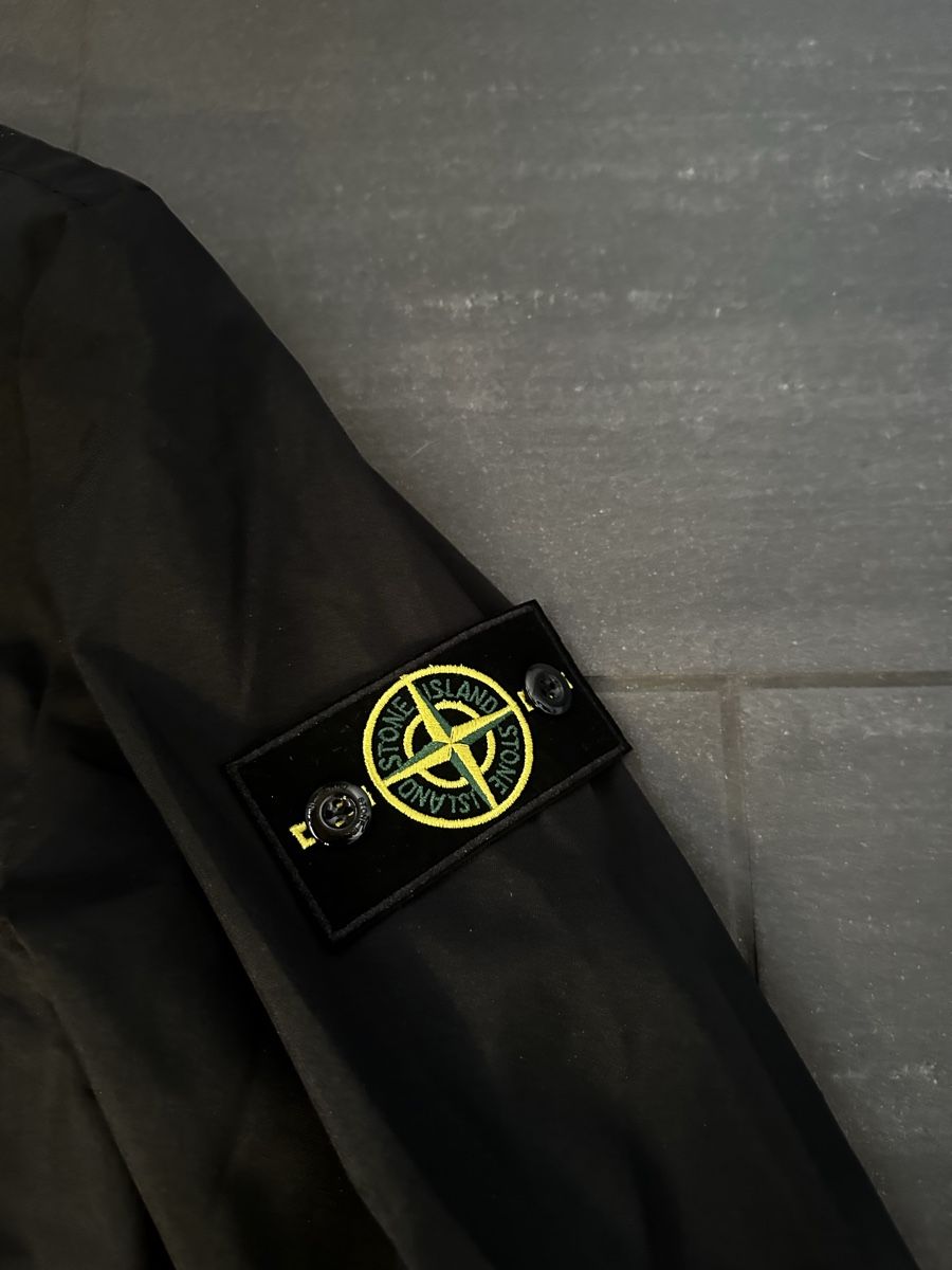 Stone Island Giacche: Stone Island Windbreaker – Nuovo (secondo la descrizione) da Zollikofen venduto da Marvin_Hal 1
