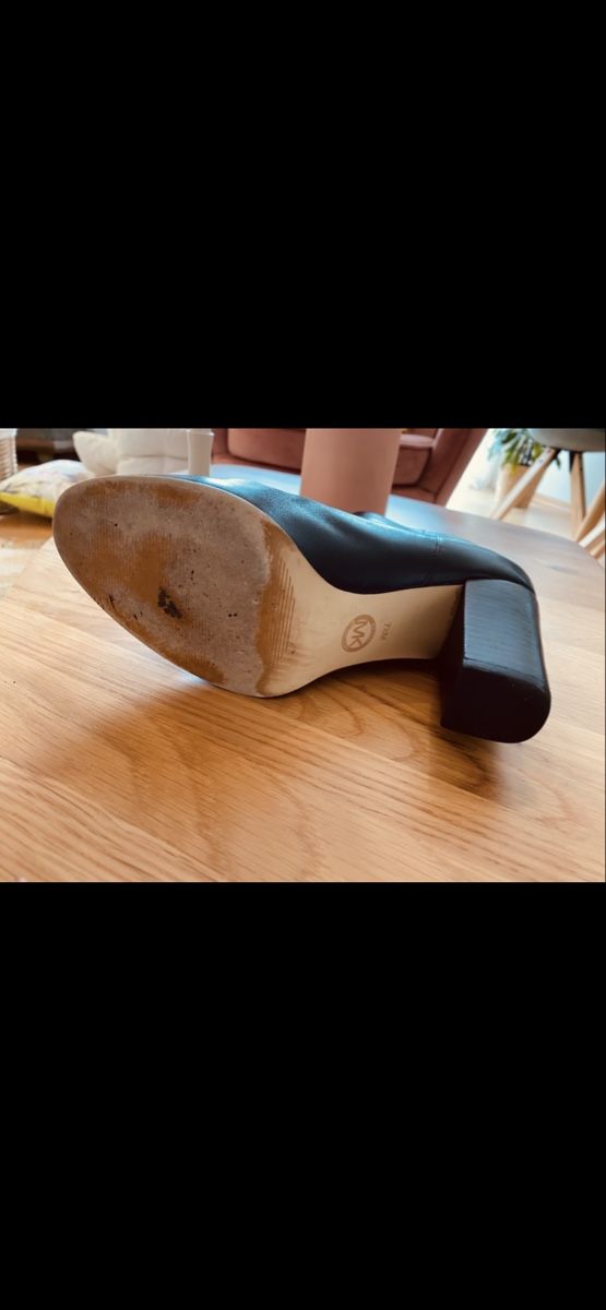 Michael Kors Damenschuhe: Michael Kors Stiefeletten  37,5/38 – Gebraucht aus Zürich von wil_g8st 6